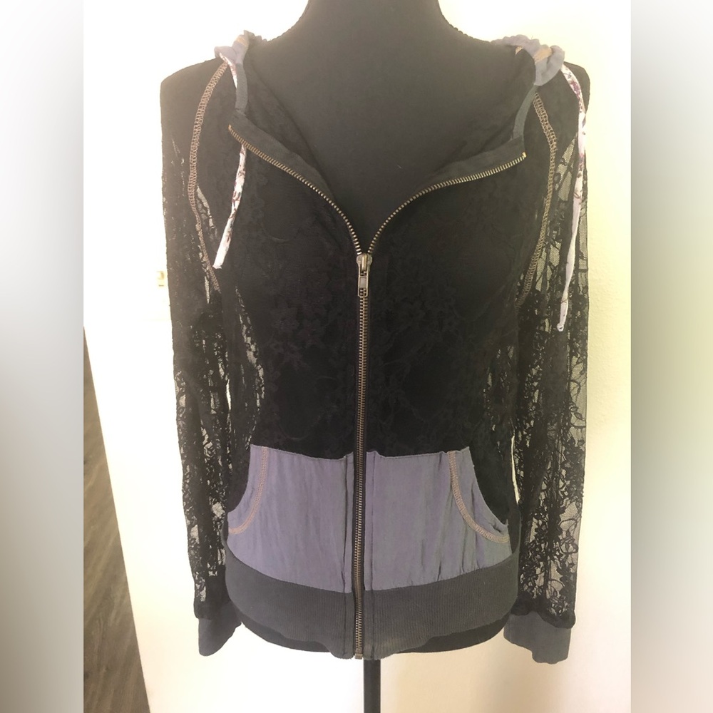 Daytrip Black and Gray Lace Hoodie, Medium